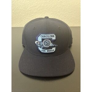 North Carolina Tar Heels Hat Cap Snap Back Blue  UNC Basketball new era